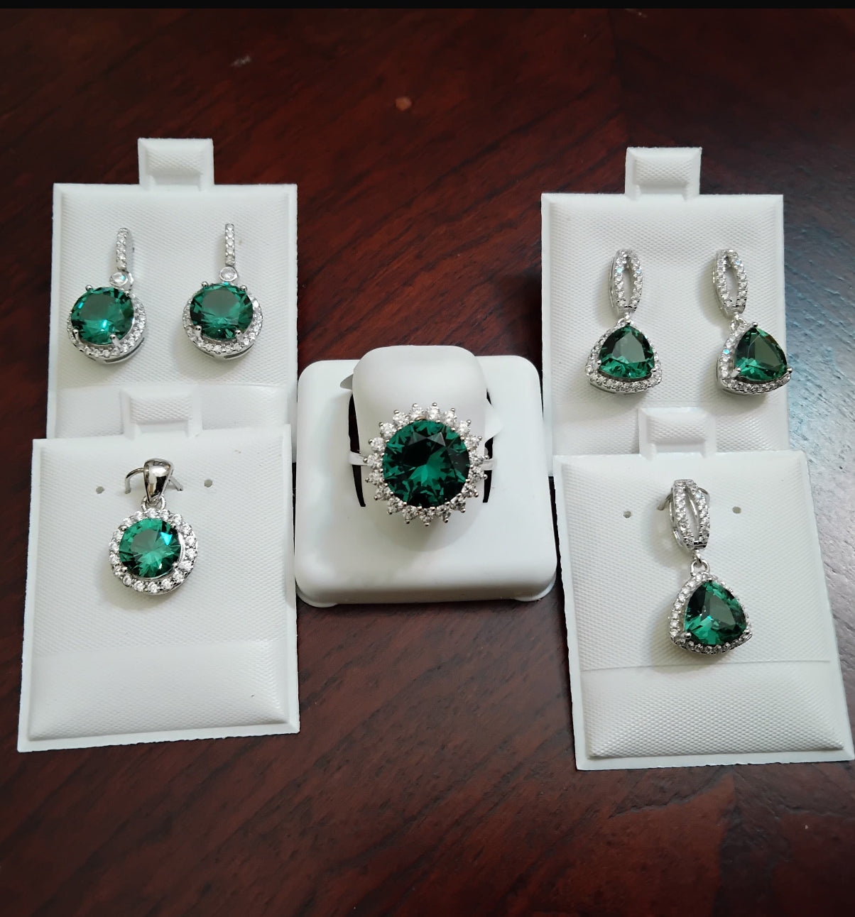 Paraiba Tourmaline - Variety